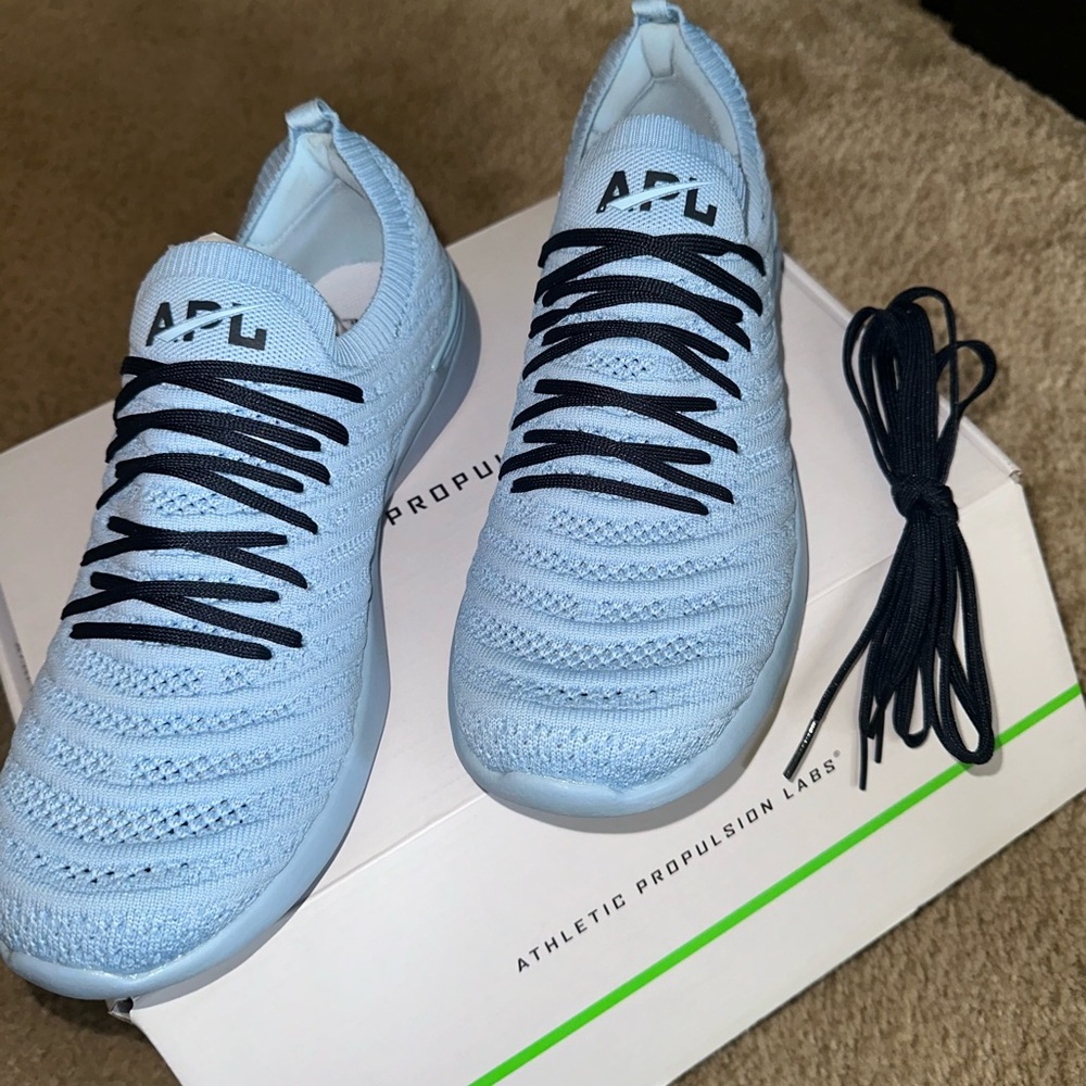 APL Techbloom Wave Sneakers